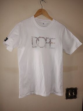 Men's Dope Crystal Logo White 100% Cotton T Shirt Size S See description